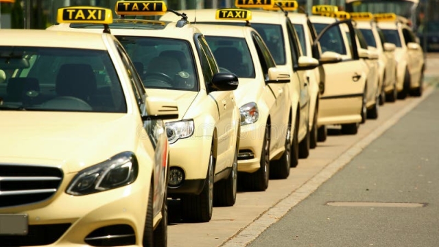 From Terminal to Destination: Navigating the Airport Taxi Experience