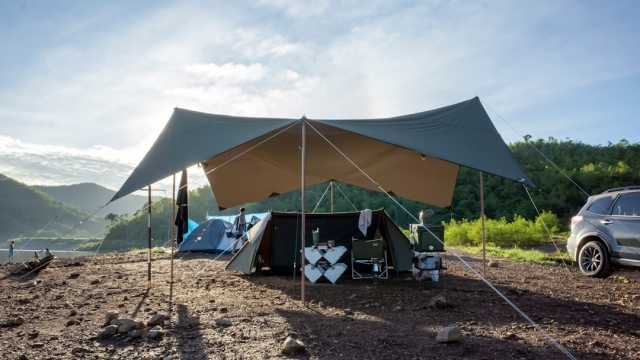 Overview of DeluxeCanopy’s custom trade show booths
