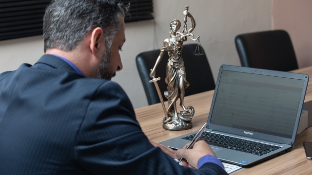 Understanding the Insurance Dispute Resolution Process