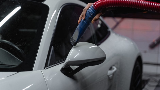 Essential Tools for an Effective Car Wash